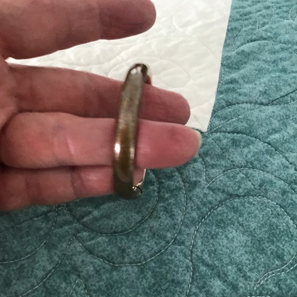 Child GF Bangle Hinged Bracelet - Picture 4 of 11